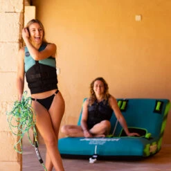 BOUEE TRACTEE JOBE KICK FLIP 2 PERSONNES -Paddle Wave Soldes bouee tractee jobe kick flip 2 personnes 6