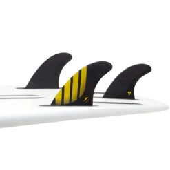 DERIVES FUTURES FINS P4 ALPHA SMALL SET DE 3 THRUSTER (3) -Paddle Wave Soldes derives futures fins p4 alpha small set de 3 thruster 3 2