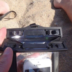 POCHETTE ETANCHE SMARTPHONE SEAWAG ROSE 17 POCHETTE ETANCHE SMARTPHONE SEAWAG ROSE -Paddle Wave Soldes pochette etanche smartphone seawag rose 4